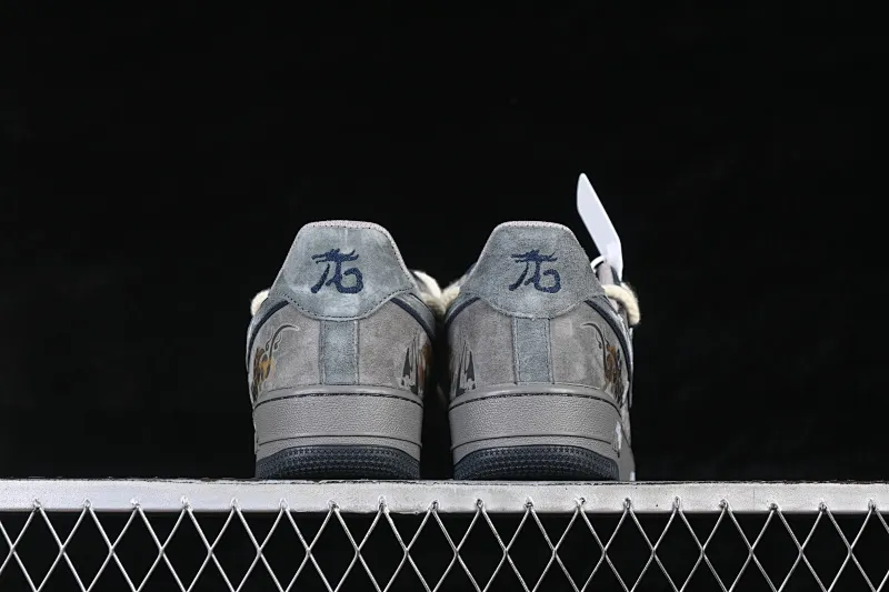 All categories Nk Air Force 1 Air Force series Nk Air Force 1 Low Air Force low-top Nike Air Force 1'07 Low "Dragon & Horse Spirit" Hand-painted graffiti Year of the Horse Chinese style limited edition Air Force 1 low-top casual sneakers CD1221-680